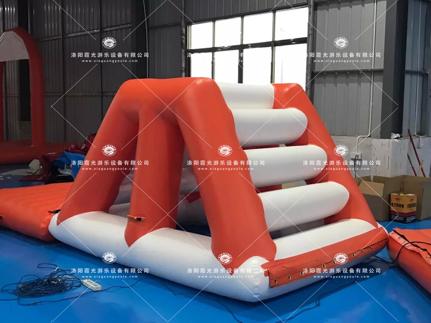 息烽水上闯关设施